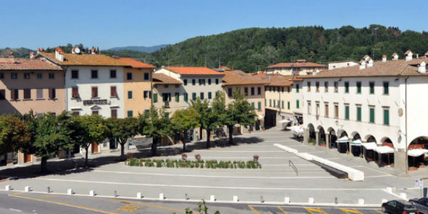 Barberino. Il parcheggio di Badia riprende forma