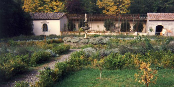 Con l'Estate si accende la nuova illuminazione del Parco Mediceo di Pratolino