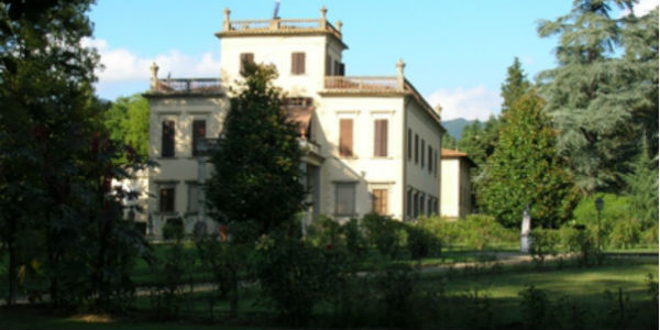 1910. Giulia, suicida a 20 anni in Mugello. La tomba restaurata