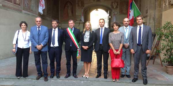 L'Ambasciatore della Serbia al Palazzo dei Vicari. Cronaca