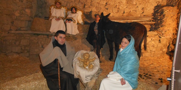 Il sindaco nel presepe vivente. E la Consigliera fa la Madonna, accade a Vaglia