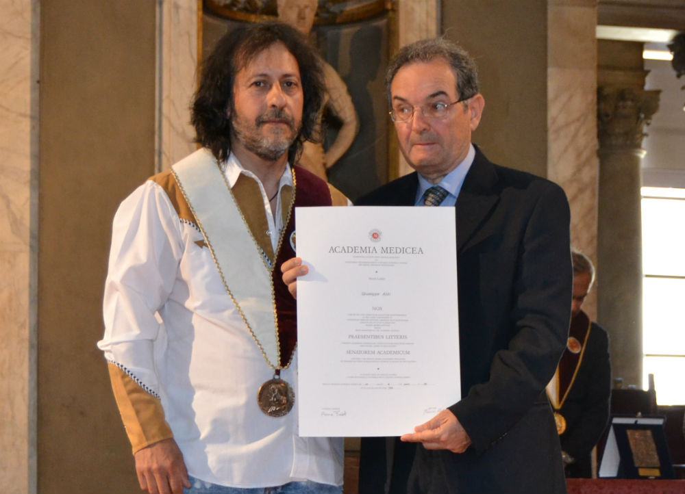 Giuseppe Aldi premiato all’ accademia medicea