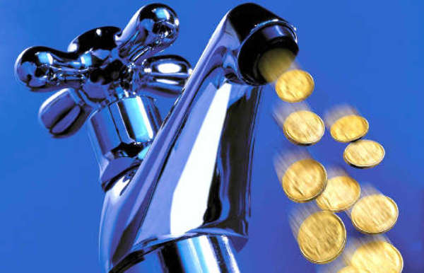 Acqua e servizio idrico. Nuovo regolamento: ecco cosa cambia per il cittadino