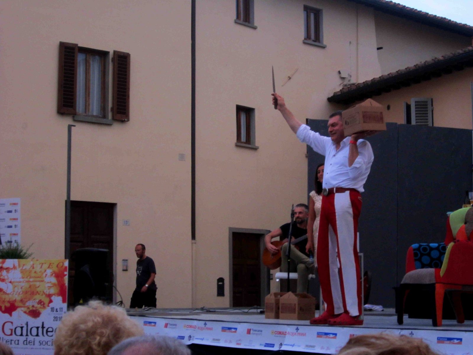 Piazza Castelvecchio degno proscenio di Monsignor Giovanni della Casa