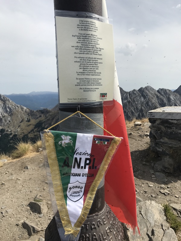 Sul Monte Sagro sventolano le bandiere della libertà