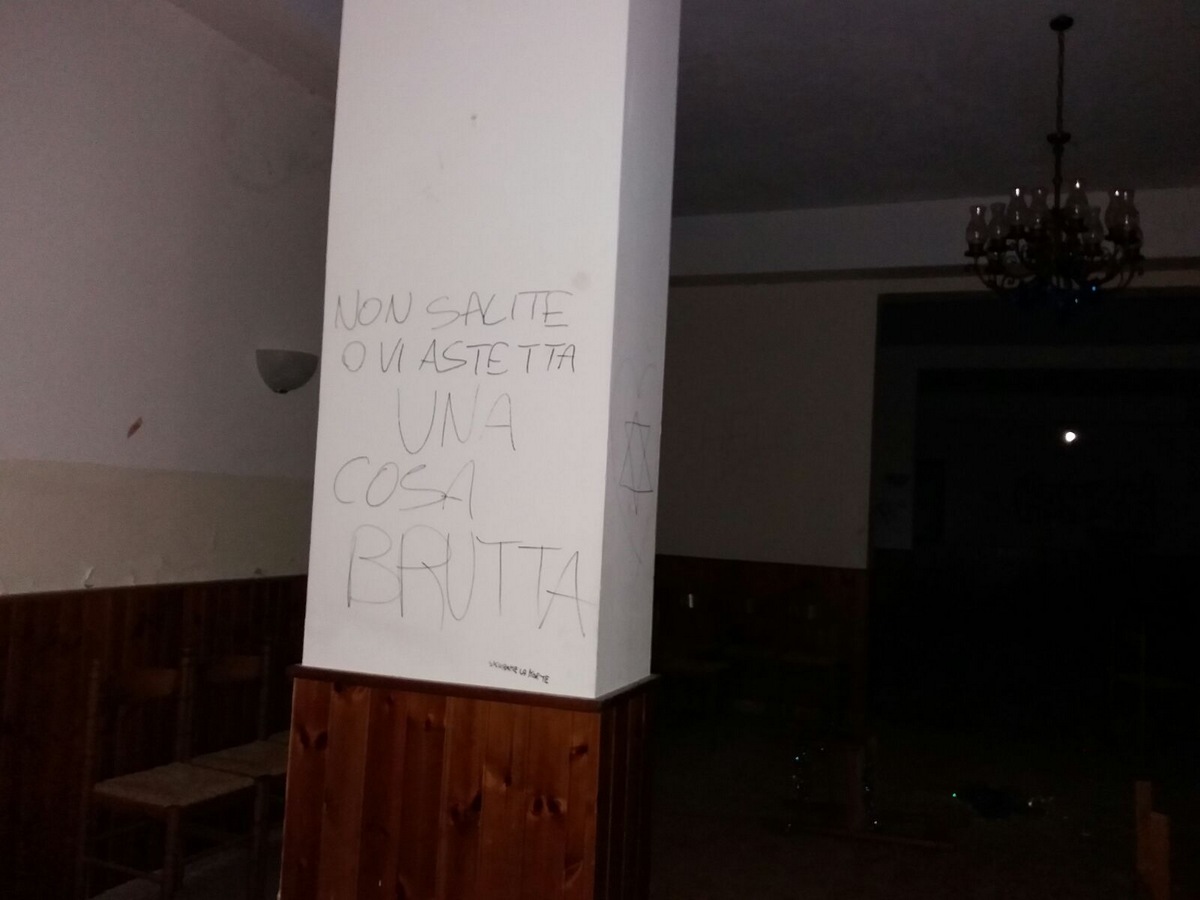 Lettori Reporter. Dagli elicotteri all'edificio pericoloso per i ragazzini: le vostre segnalazioni