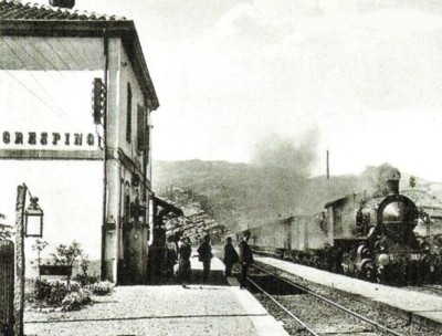 foto 4 Locomotiva a vapore o vaporetto dal 1893 al dopo guerra 1945