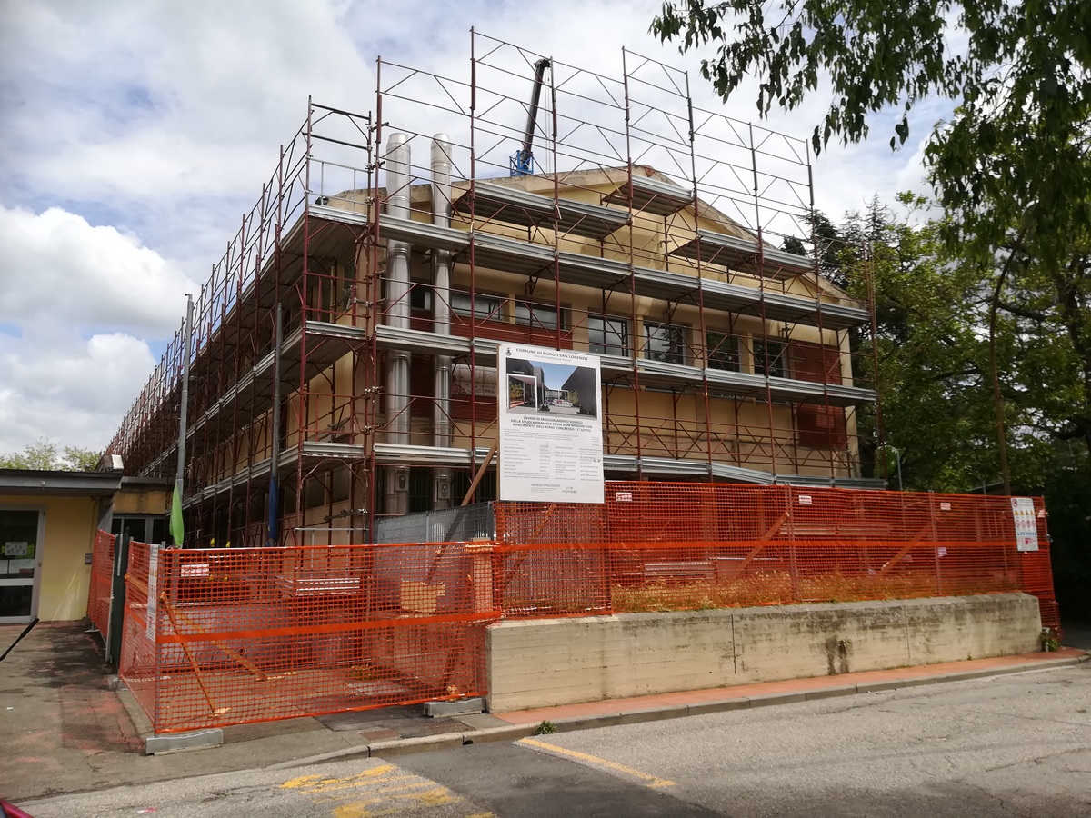 Lavori in corso, miglioramento sismico alla scuola