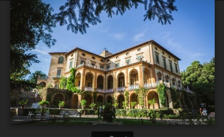 villa striano