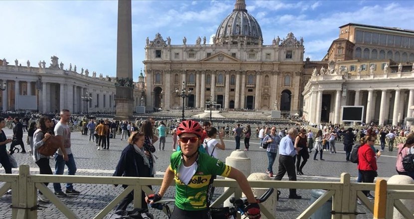 Giovanni Menchi in Piazza San Pietro