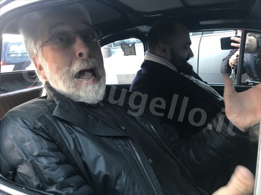 la fiammante Fiat 500 con cui è stato accolto Richard GIngras a Malpensa