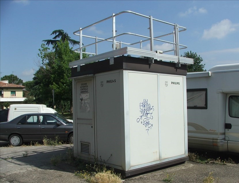 Centralina ARPAT di controllo dell'aria a Scandicci