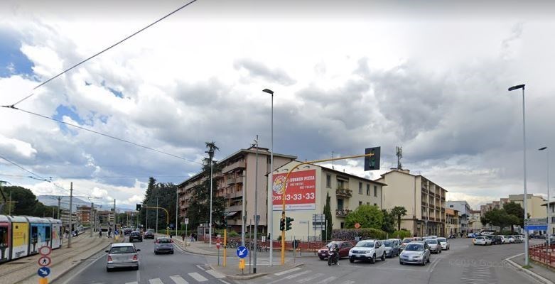 Via Foggini, dove dovrebbe sorgere la nuova pista ciclabile anti covid