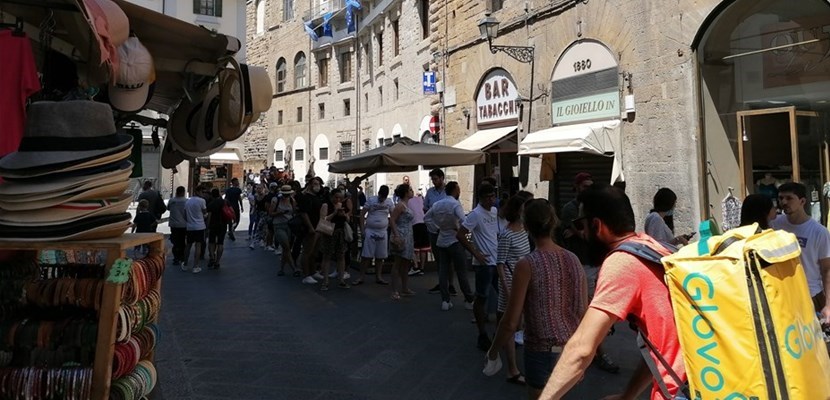 il caos in via de Neri