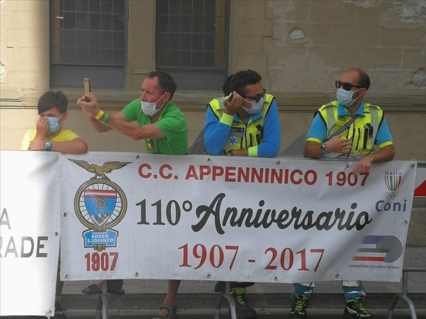 Il logo del Club Ciclo Appenninico 1907 di Borgo San Lorenzo; 113 anni di attività agonistica.