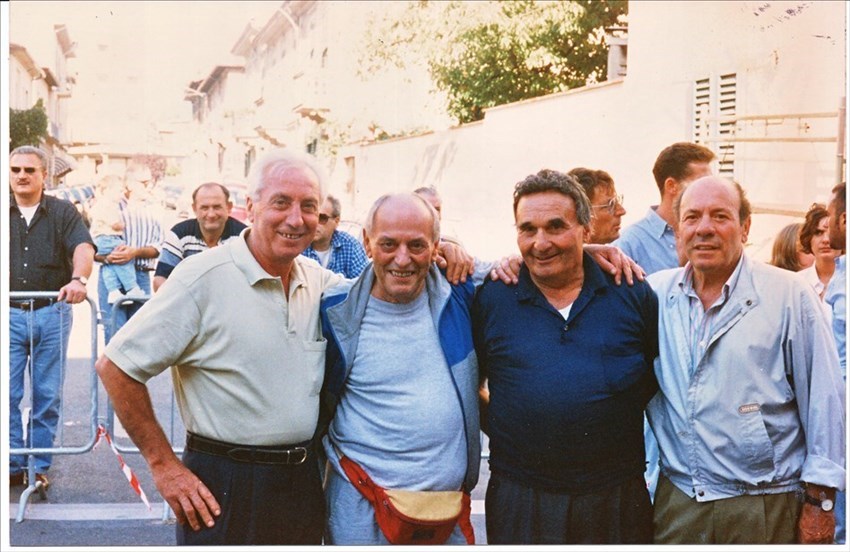 Marcello Mealli secondo a destra con alcuni ex ciclisti in occasione della 50° edizione della Coppa Liberazione (1995); da sinistra Adone Colzi, Ideale Saletti ( terzo nel 1947), Moreno