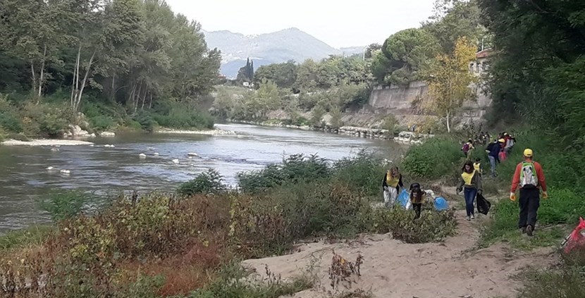 Puliamo il mondo, Pontassieve