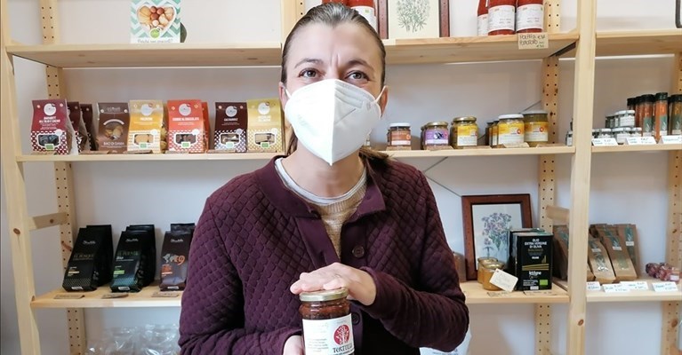 Isabel dentro il suo Coocò