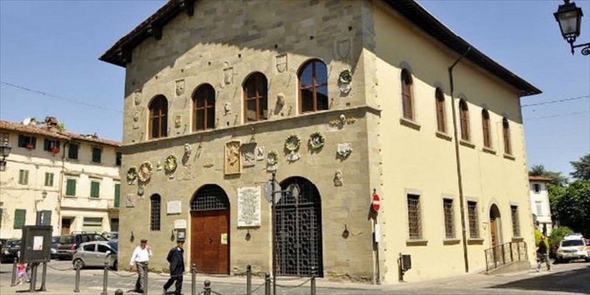 La biblioteca di Borgo