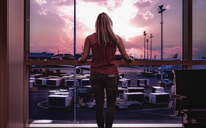 Italiani bloccati all’estero: quali soluzioni?