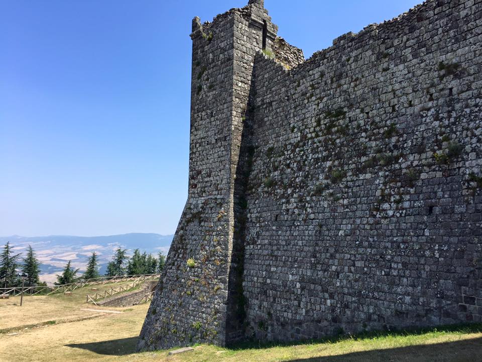 Via Francigena. Le ultime tappe toscane del cammino seguito da OK!Mugello