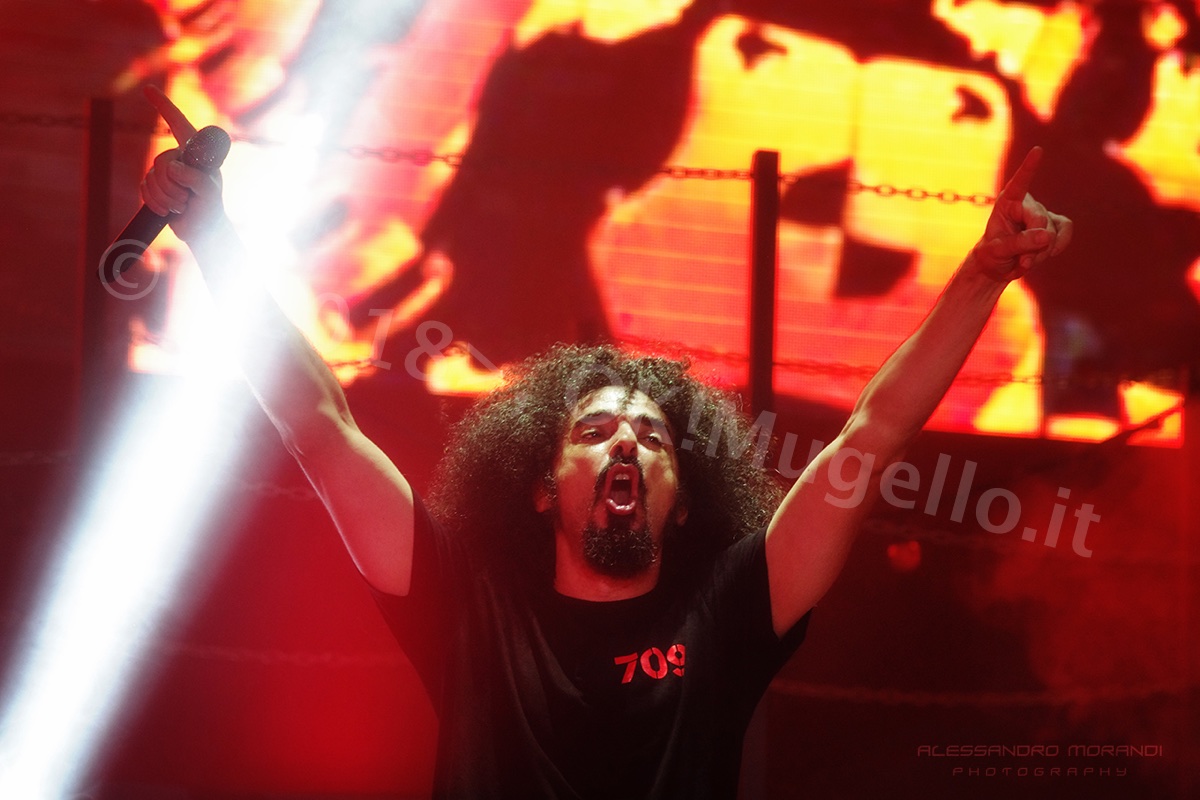 Caparezza incanta Prato. Le foto del concerto su OK!Mugello