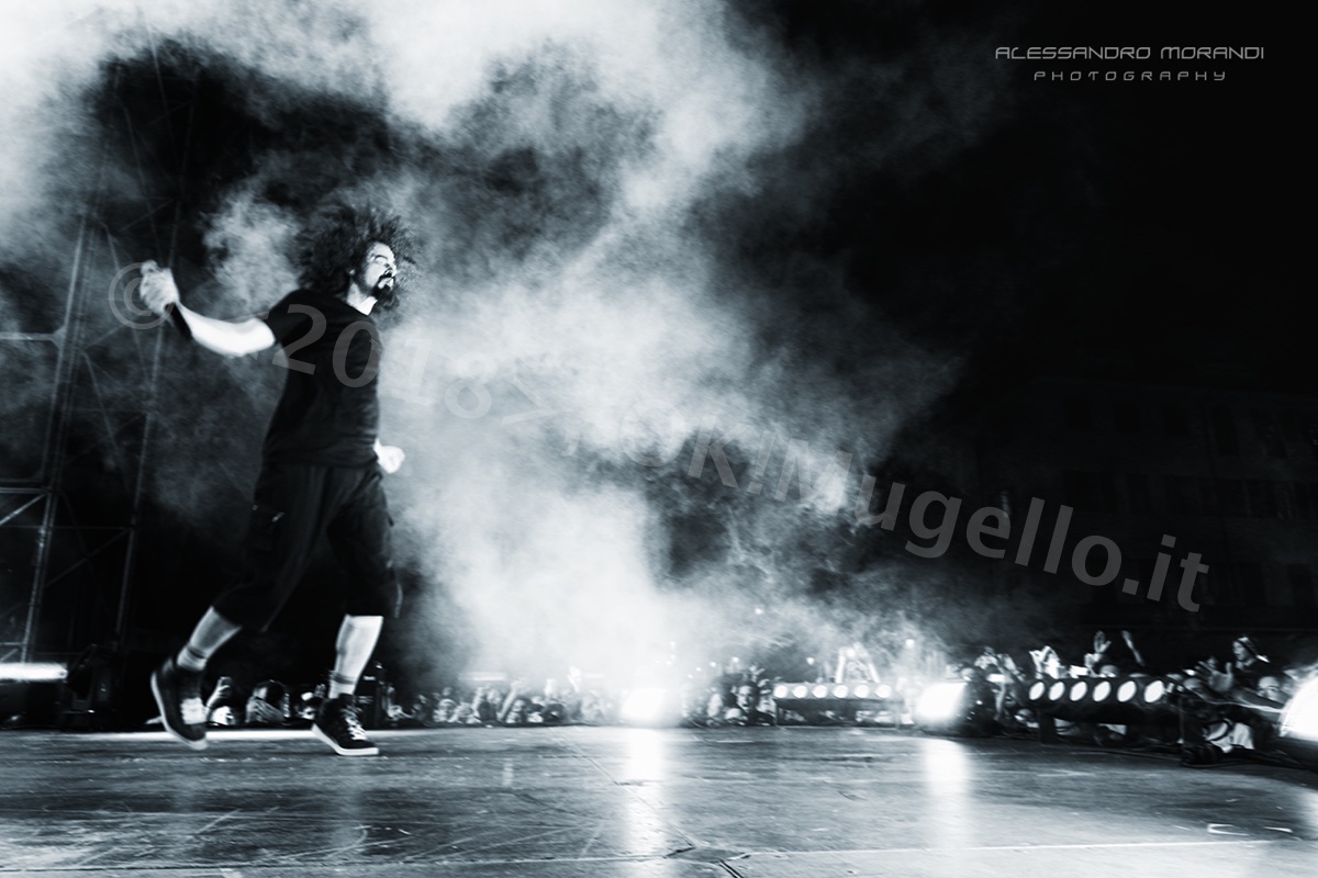 Caparezza incanta Prato. Le foto del concerto su OK!Mugello